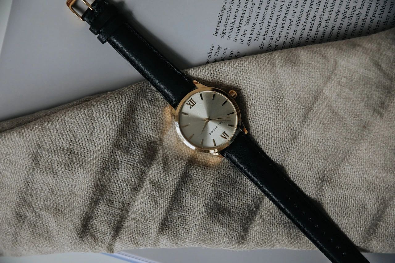 Mindful Gold and Black